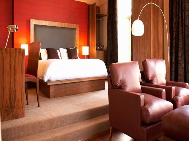 62 Castle Street Hotel3