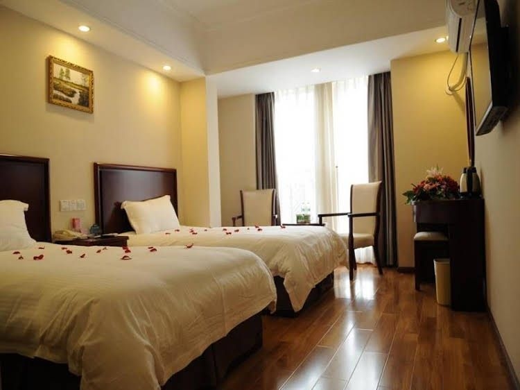 GreenTree Inn Chengdu North Railway Station Beichengtianjie Business Hotel2