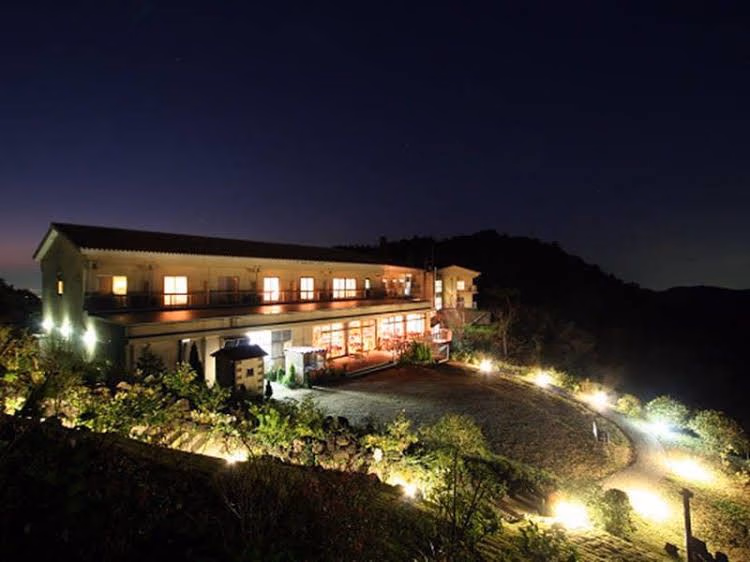 Hotel De Maya1