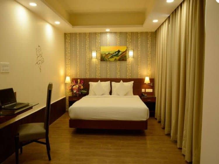 Hotel Samarpan Nesh Inn Hotel Samarpan Nesh Inn
