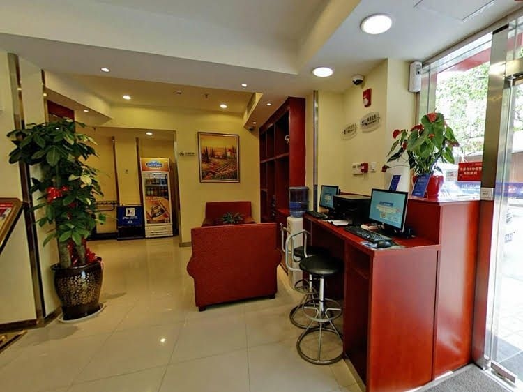 Hanting Hotel Shanghai Middle Sichuan Road Branch0