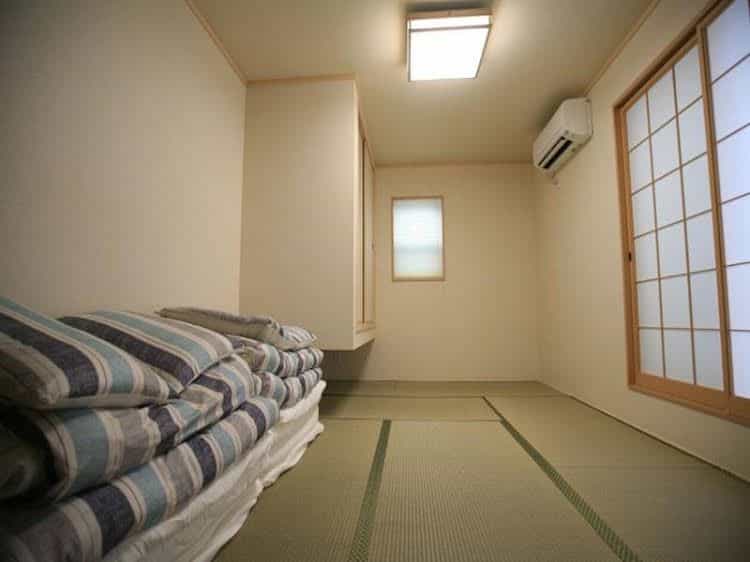 Guesthouse ENN Nipponbashi Guesthouse ENN Nipponbashi