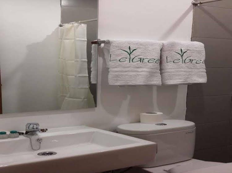 เลอกรีน สวีท คูนิงงัน (LeGreen Suite Kuningan)3