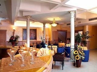 โรงแรม วิลลา โรมานา (Hotel Villa Romana)3
