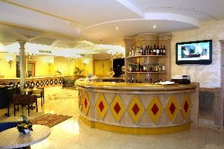 โรงแรม วิลลา โรมานา (Hotel Villa Romana)0
