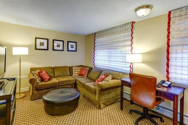 The Port Inn an Ascend Hotel Collection Member The Port Inn an Ascend Hotel Collection Member