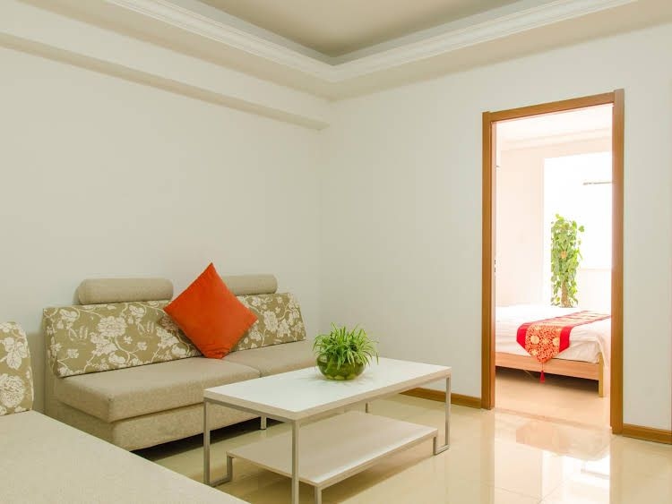 Xian Mark and Henry Apartment2