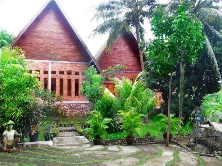 Kyriad Desa Gumati Sentul0