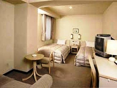 โฮเทล ไลฟ์แม็กซ์ บัดเจ็ต เกียวโต โกโจ (Hotel Livemax Budget Kyoto Gojo)2