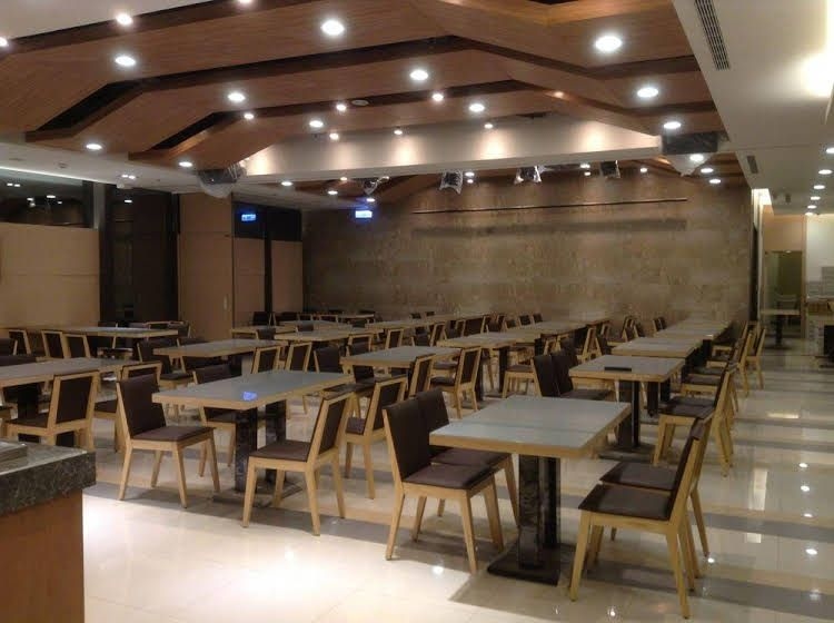 กรีน โฮเทล-ทีเวย์ (Green Hotel-Tea Way)4