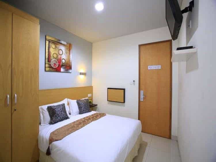 RedDoorz @ Cipete RedDoorz @ Cipete