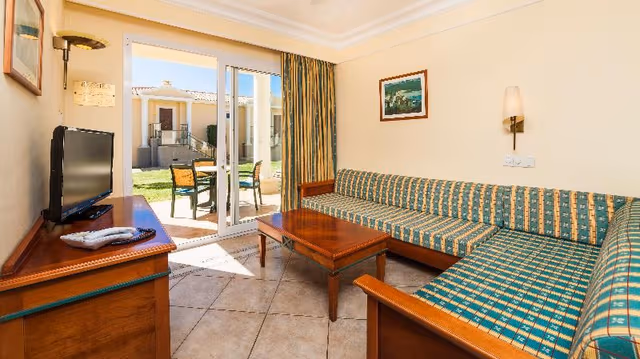 APARTMENT ONE BEDROOM