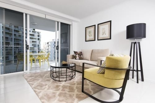 Riviera Mackay1