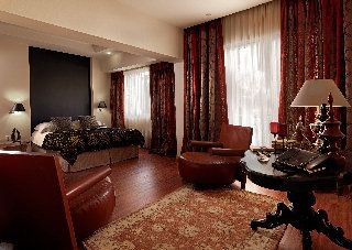 Best Western Plus Embassy4