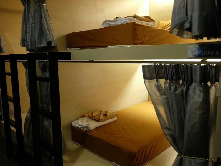 Loma Hostel0