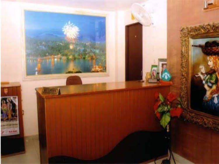 Hotel Vishram1