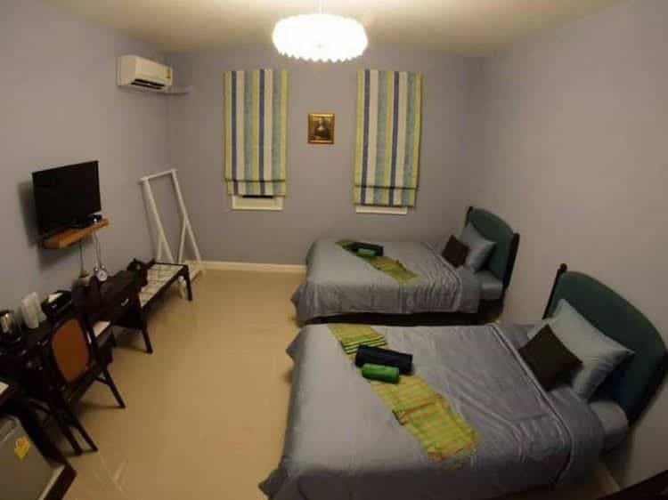 Pitbull Hotel Pitbull Hotel