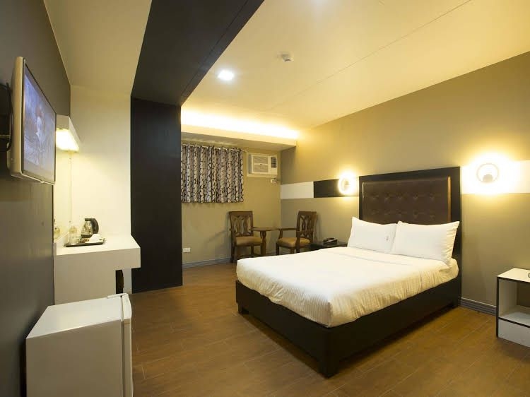 Lucky9 Budget Hotel3