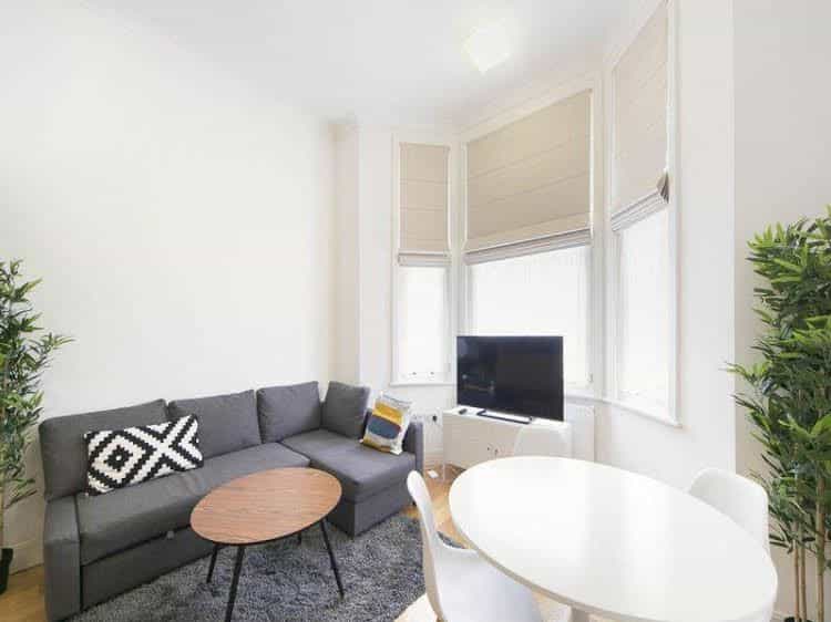 FG Property Earls Court- Castletown Road FG Property Earls Court- Castletown Road