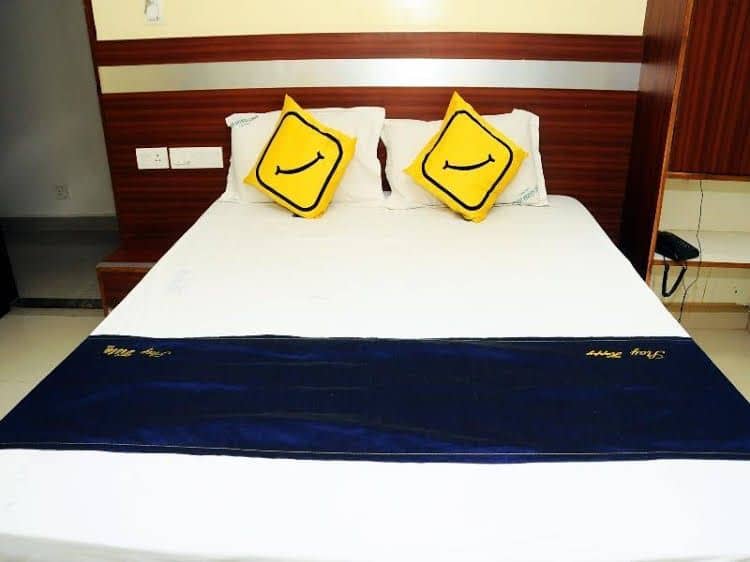 Vista Room at Nethaji Road Vista Room at Nethaji Road