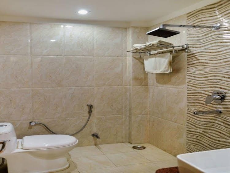 Zo Rooms Assi Ghat Durgakund3