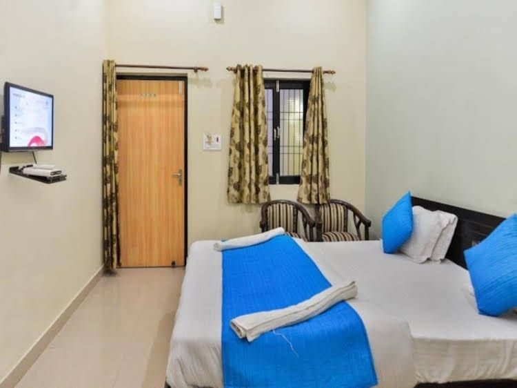 Zo Rooms Dashashwamedh Ghat1