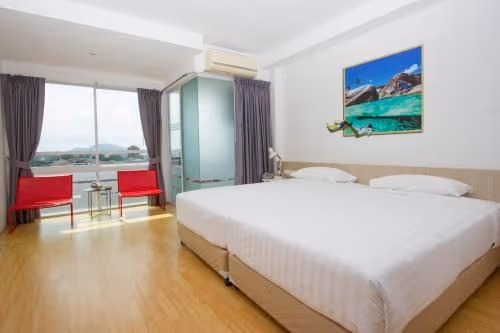 Deluxe Double or Twin Room