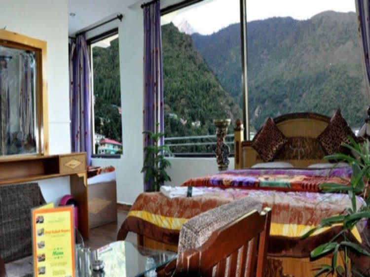 Hotel Kailash Regency2