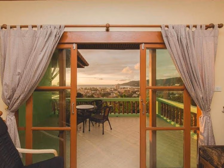 Vista Villa by Lofty4