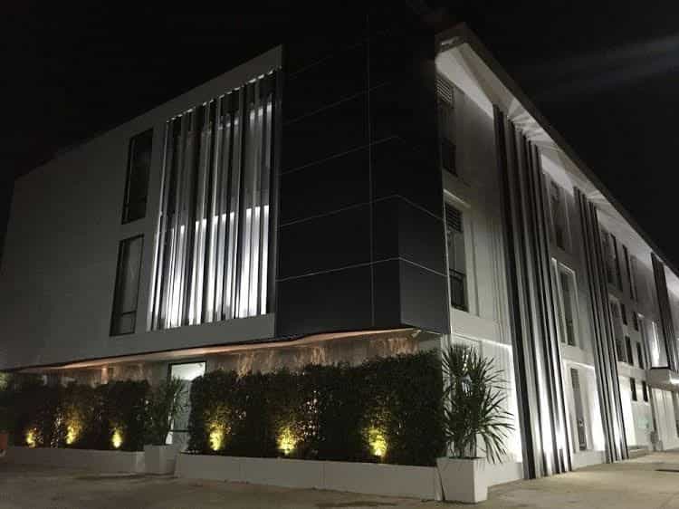โรงแรมแอทสกล