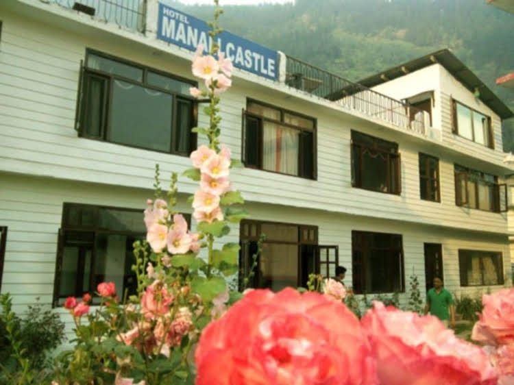 Hotel Manali Castle4