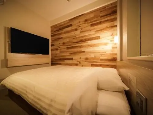 Single Room - Non-Smoking