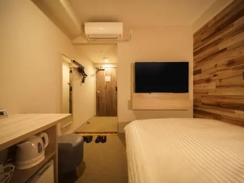 Single Room - Non-Smoking