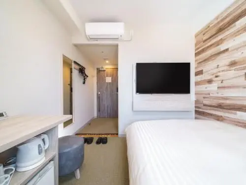 Single Room - Non-Smoking