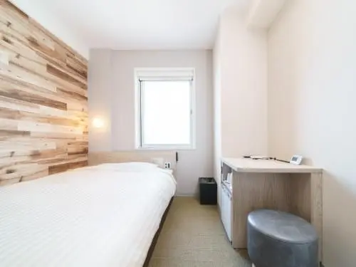 Single Room - Non-Smoking