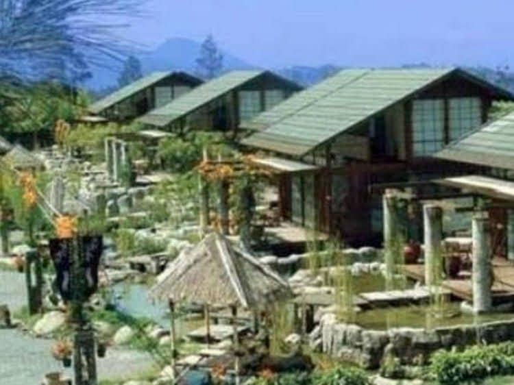 Vila Air Natural Resort Lembang Vila Air Natural Resort Lembang