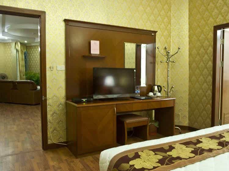 Crown Hotel Crown Hotel