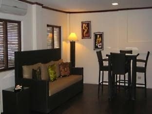 Swiper's Inn Boracay0