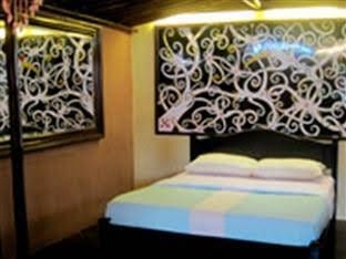 Asian Hotel Kuching1