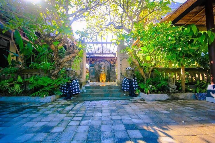Naga Laut Villa4