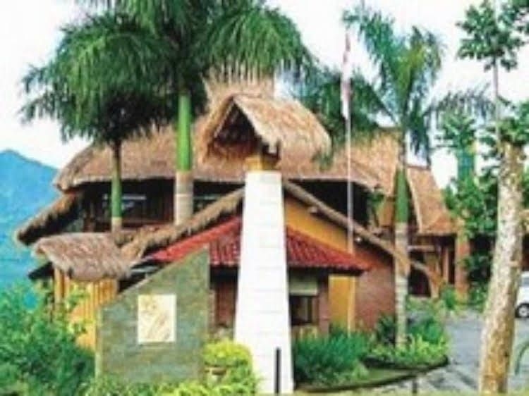 Swaloh Resort & Spa4