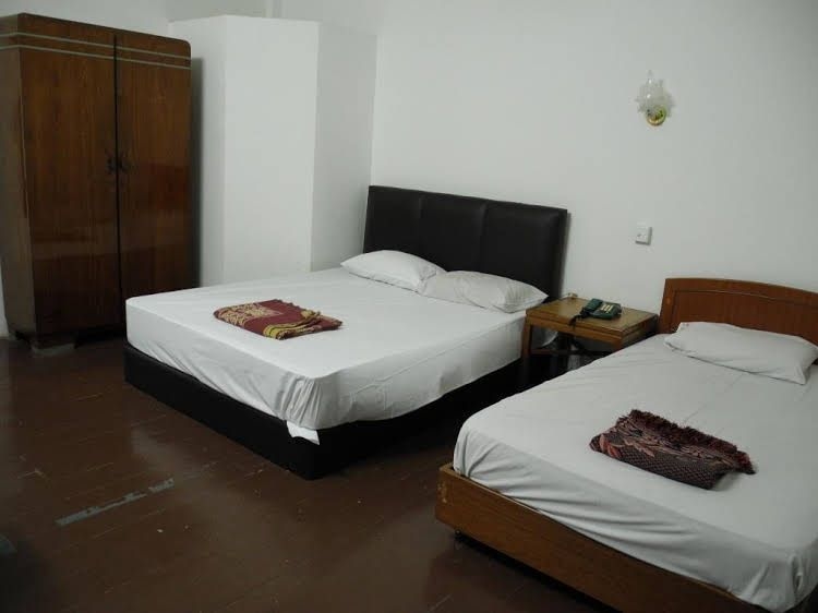 New Savoy Hotel3