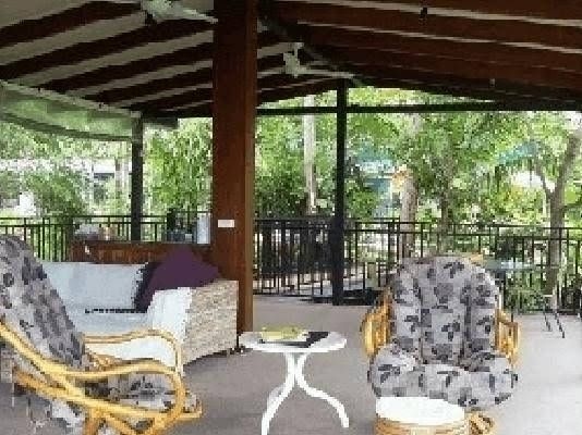 Coral Sea Retreat1