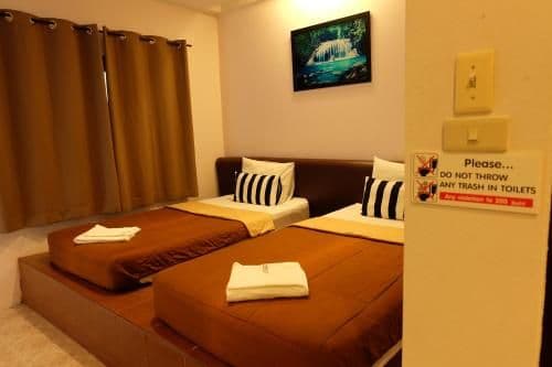 Standard Twin Room
