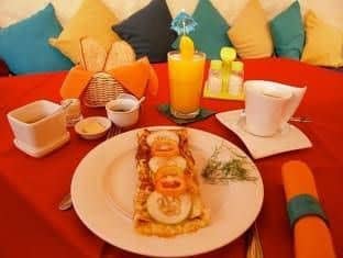 Charts Resort & Art Cafe Charts Resort & Art Cafe
