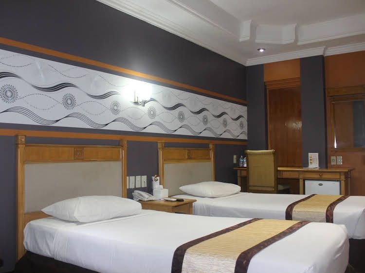 โฮเต็ล แยสมิน (Hotel Yasmin)0