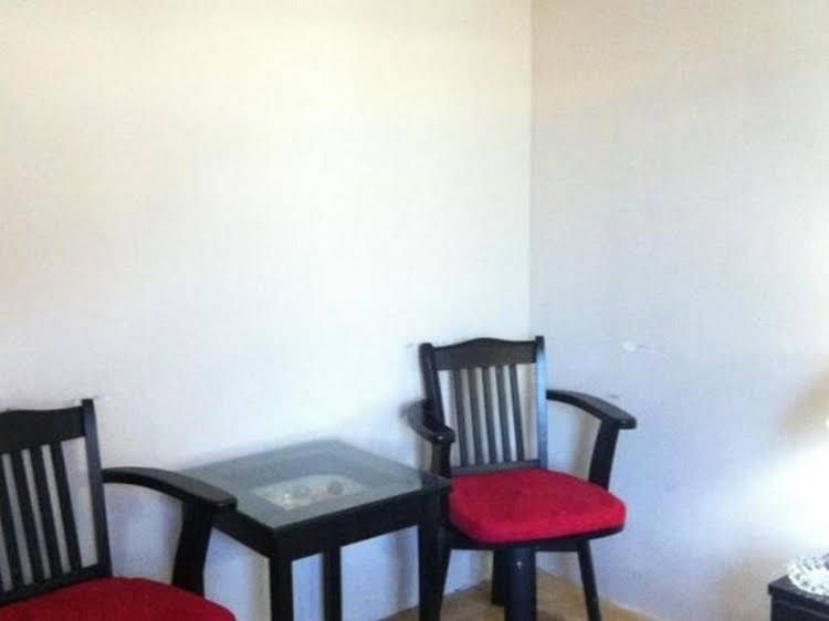 Putri Wisata Hotel0
