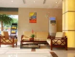 Super 8 Hotel Yishui Changanlu Super 8 Hotel Yishui Changanlu