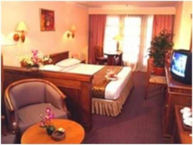 Abadi Hotel Lubuk Linggau Abadi Hotel Lubuk Linggau