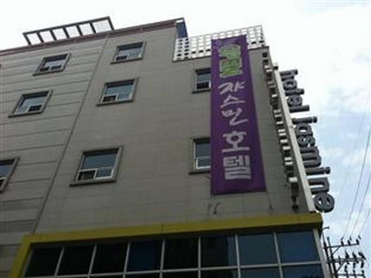 Jasmine Hotel4